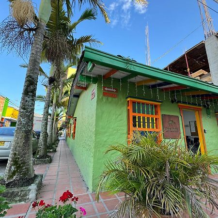 Casa Hostal Las Palmeras Guatapé Eksteriør bilde