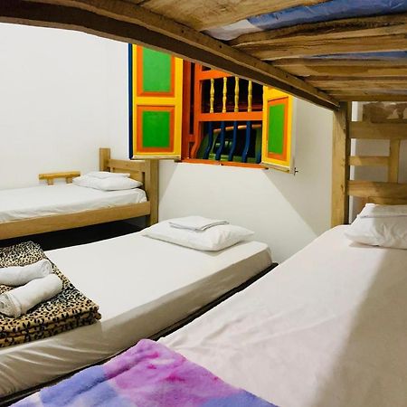 Casa Hostal Las Palmeras Guatapé Eksteriør bilde