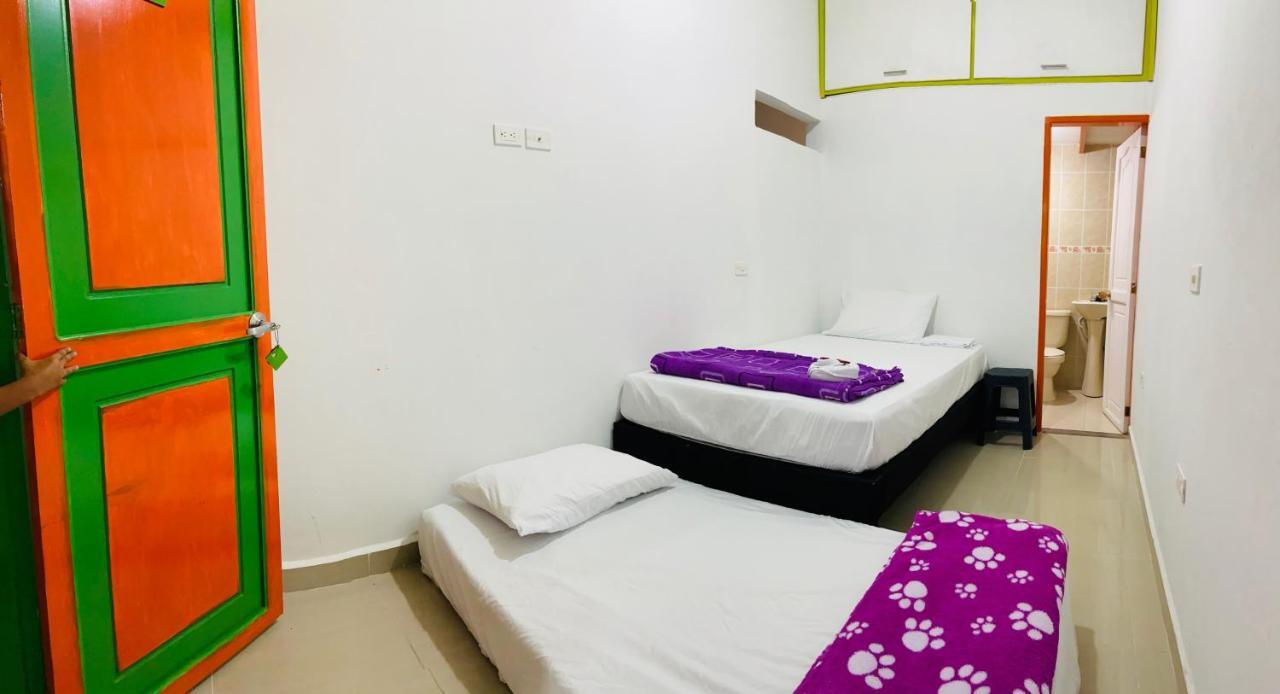Casa Hostal Las Palmeras Guatapé Eksteriør bilde