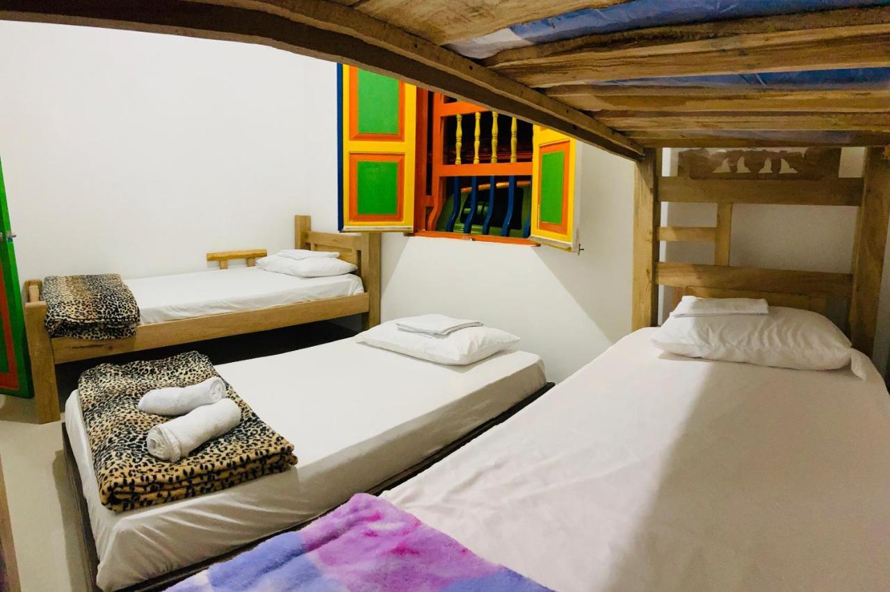 Casa Hostal Las Palmeras Guatapé Eksteriør bilde